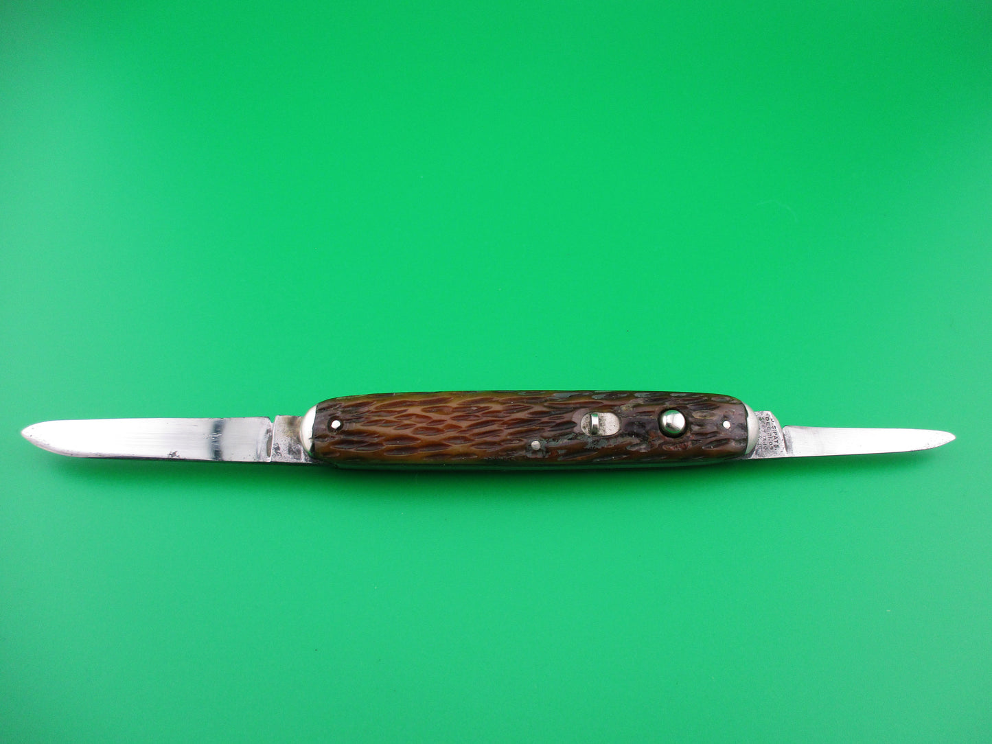 z Shapleigh Hardware medium double jigged bone tip bolster switchblade