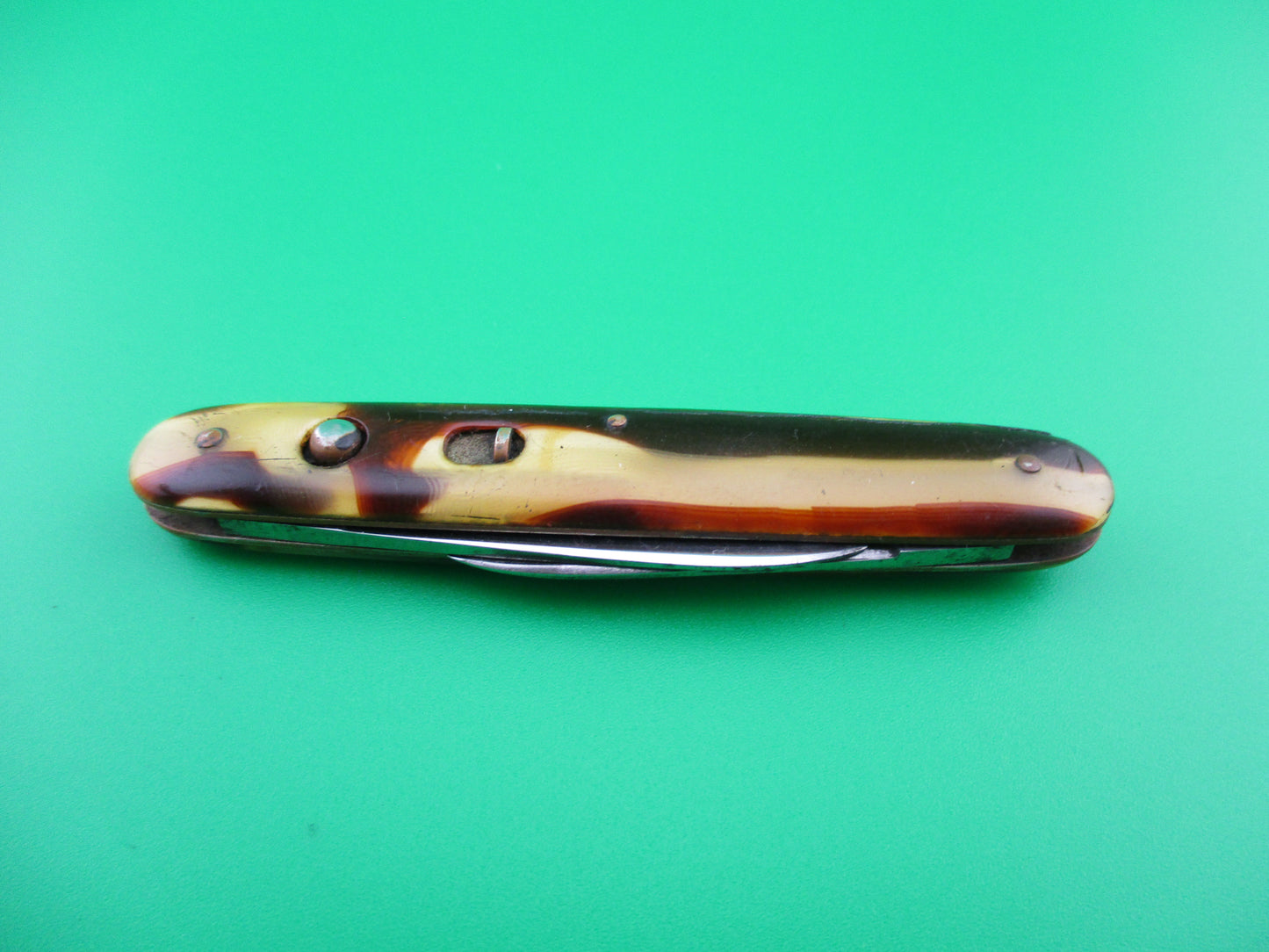 z Schrade Cut Co small double Butter & Molasses cell switchblade knife