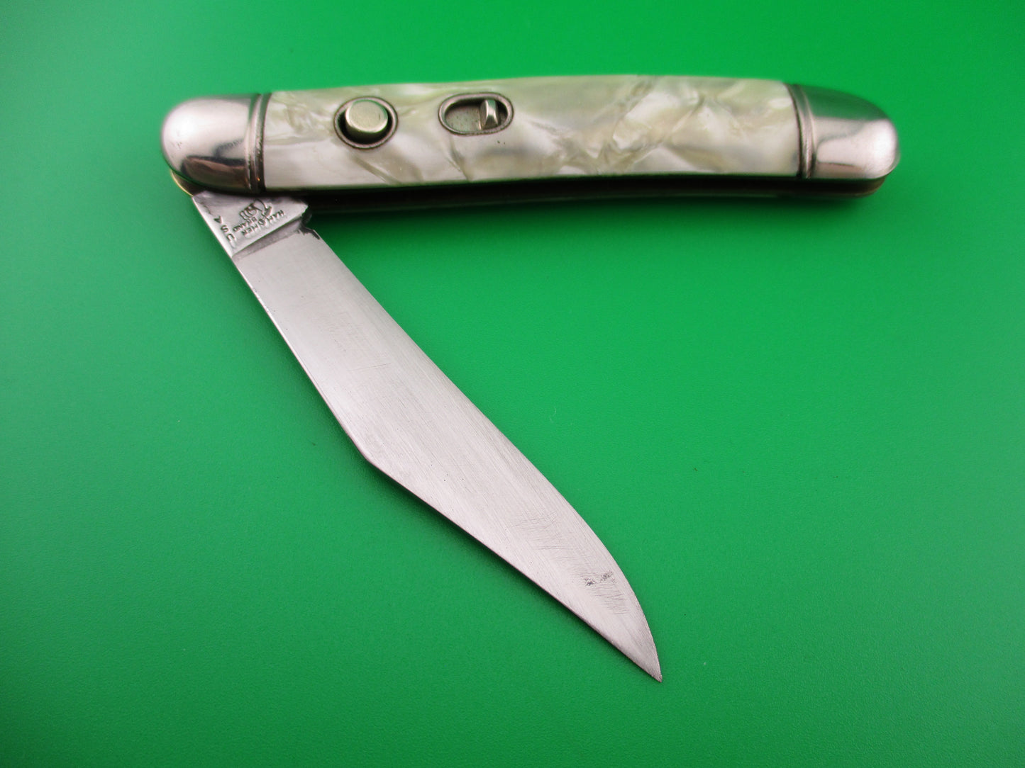 z Hammer Brand Imperial Utility Jack Cracked Ice switchblade