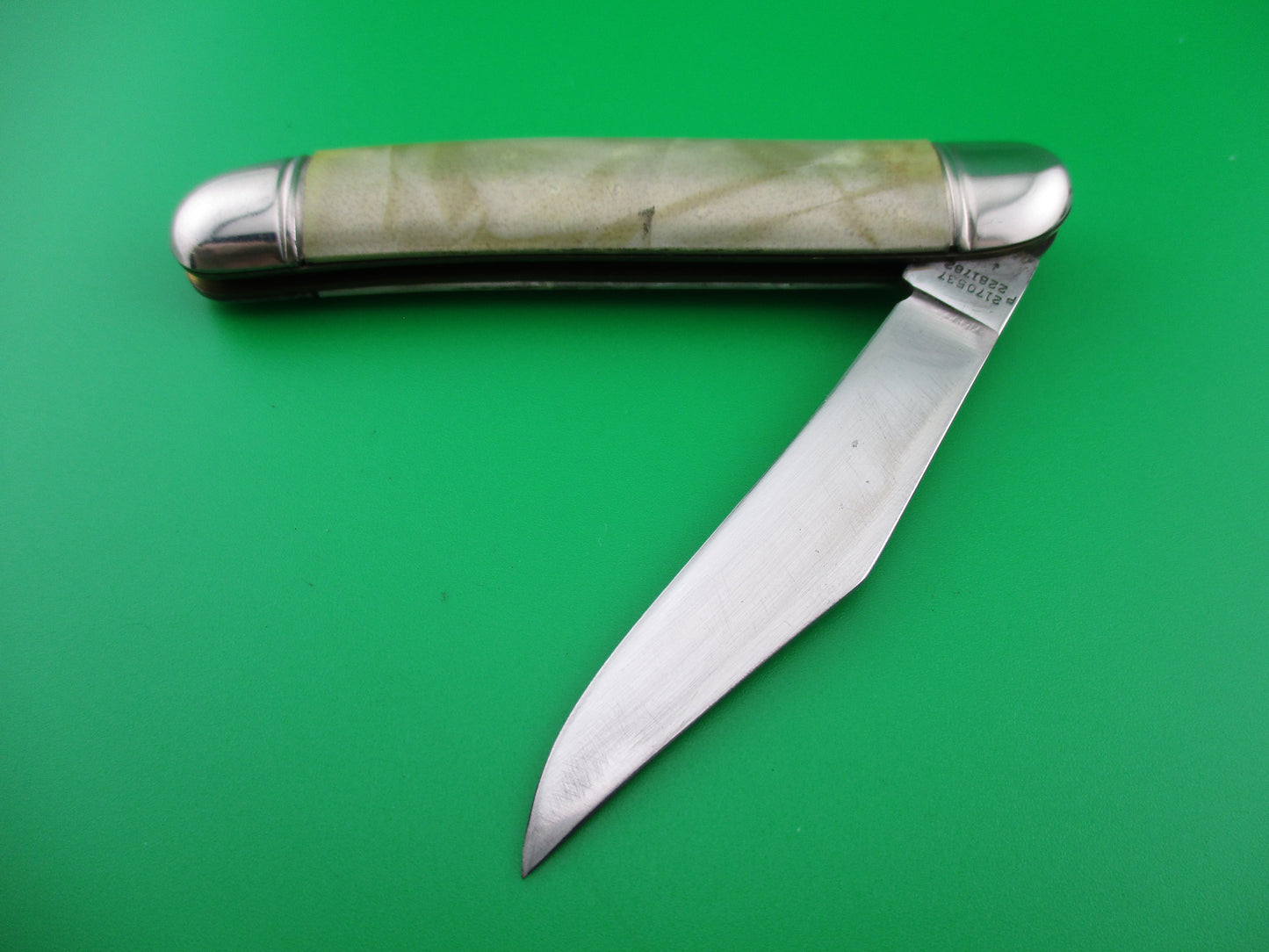z Hammer Brand Imperial Utility Jack Cracked Ice switchblade