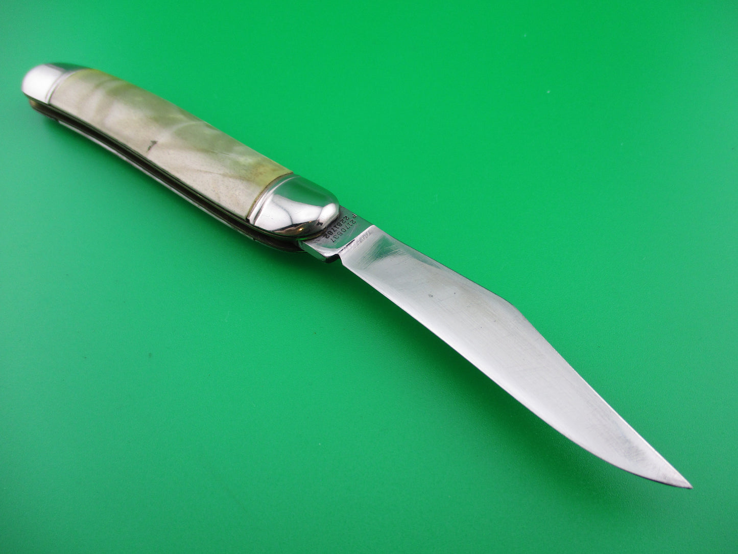 z Hammer Brand Imperial Utility Jack Cracked Ice switchblade