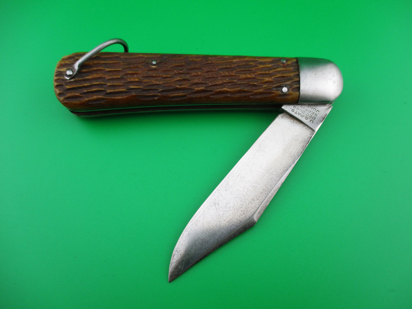 z SCHRADE CUT CO M2 Bone WWII Paratrooper Military issue switchblade knife