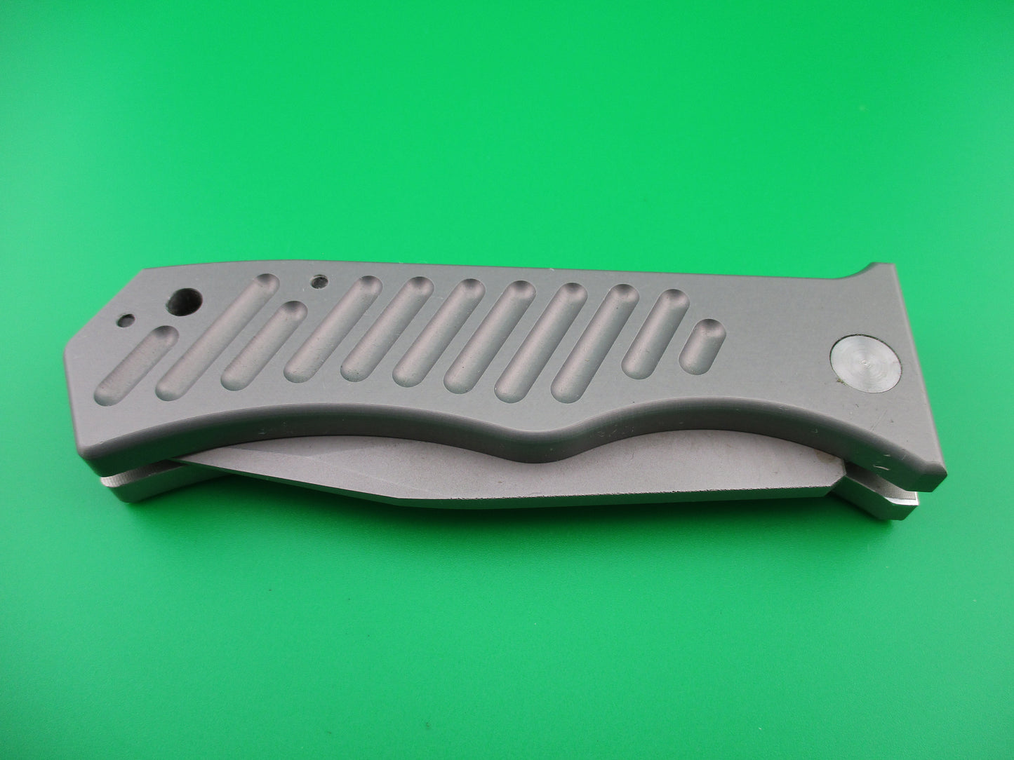 z American Tactical Supply Silver Aluminum Coil spring automatic knife