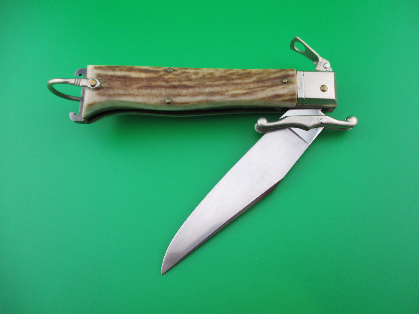 z INOX 23cm Italian Stag Fulcrum release Swing Guard Shell Puller switchblade
