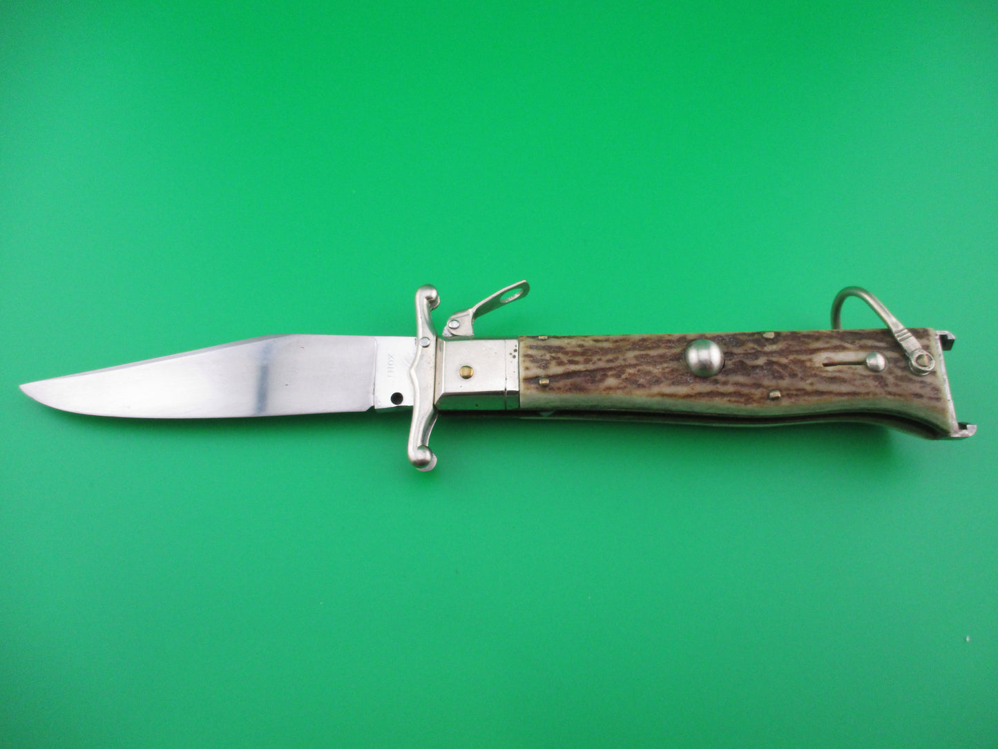 z INOX 23cm Italian Stag Fulcrum release Swing Guard Shell Puller switchblade