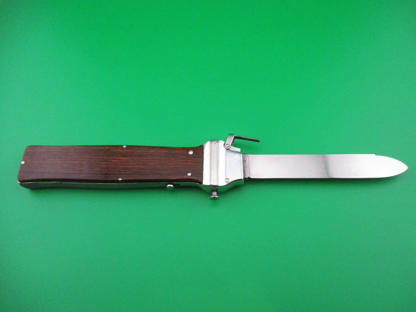z DBGM ROSTFREI 23cm German Trapdoor Woodgrain automatic knife.