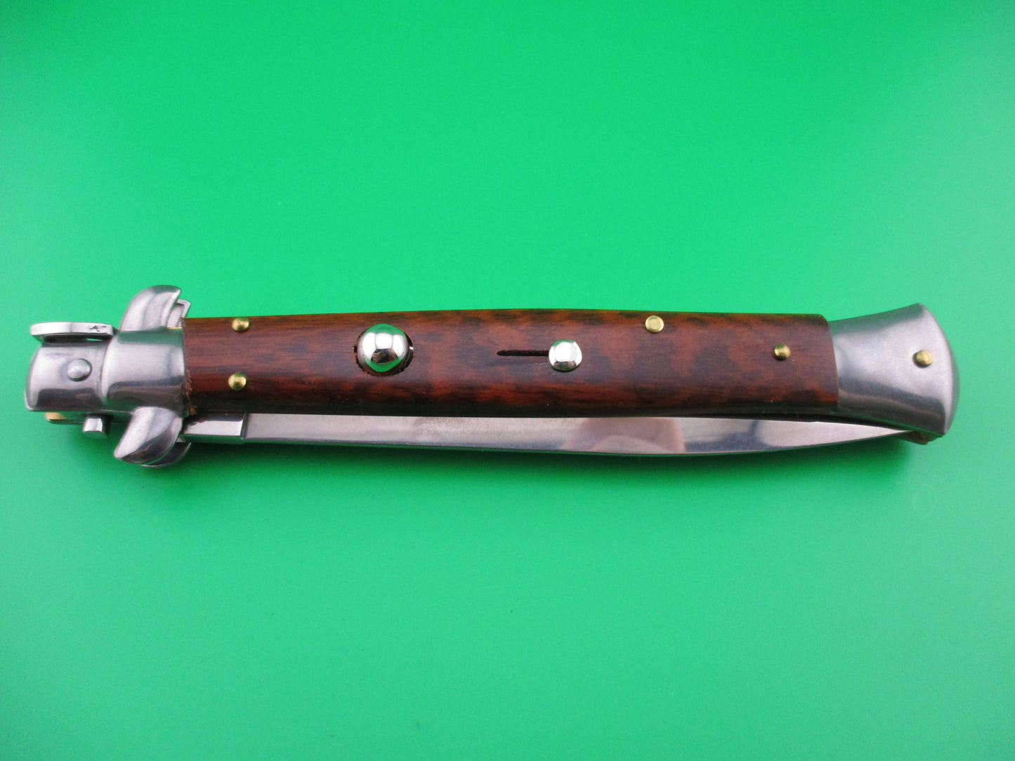 z Frank B 28cm Swivel bolster Snakewood Stiletto switchblade