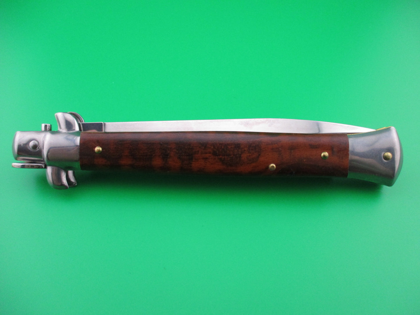 z Frank B 28cm Swivel bolster Snakewood Stiletto switchblade