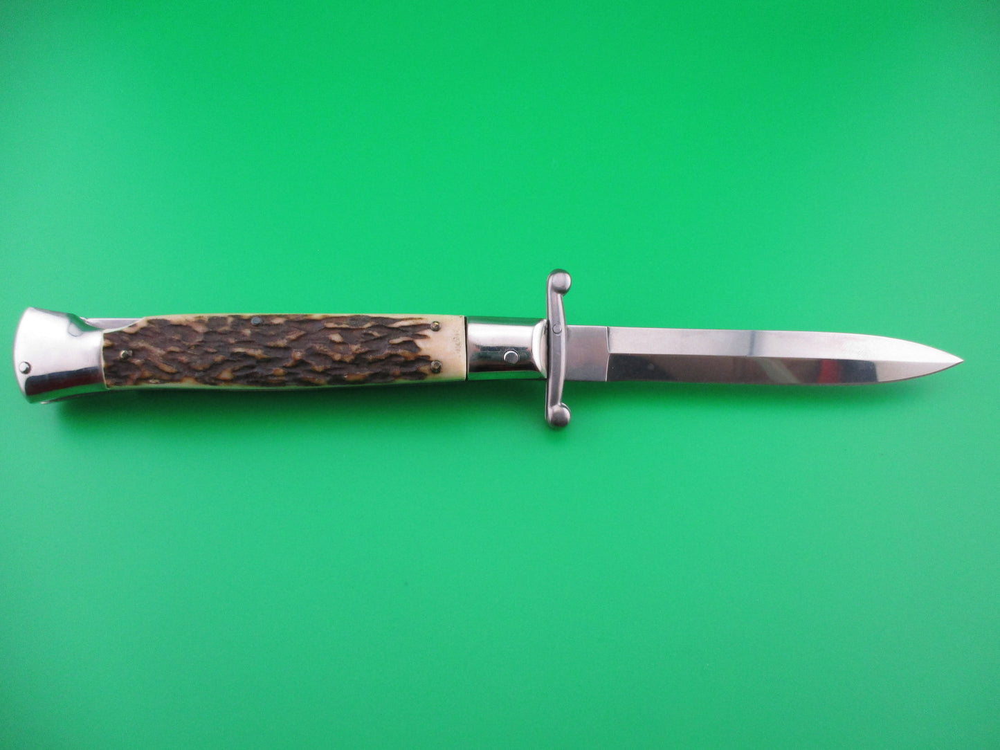z AKC ITALY 23cm Dagger Grind Stag Swing Guard lockback automatic knife