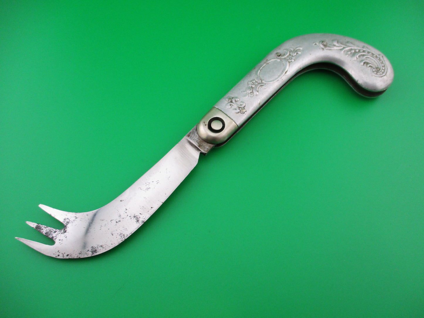 z Press Button Knife Co One Arm Man Knife switchblade