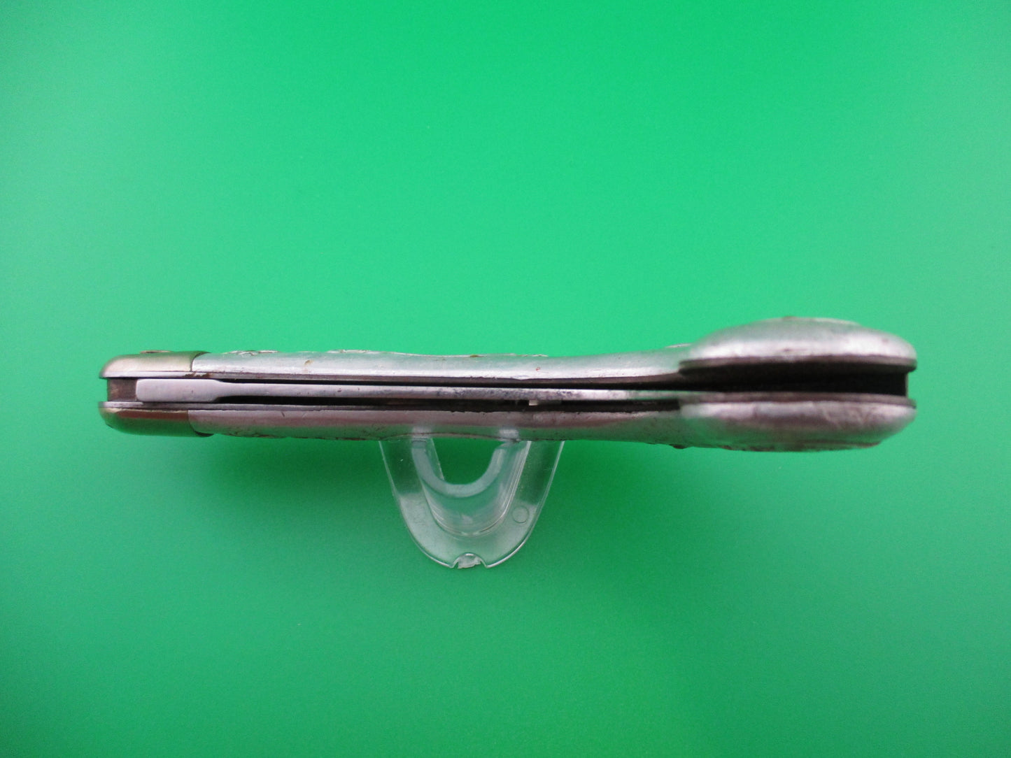 z Press Button Knife Co One Arm Man Knife switchblade