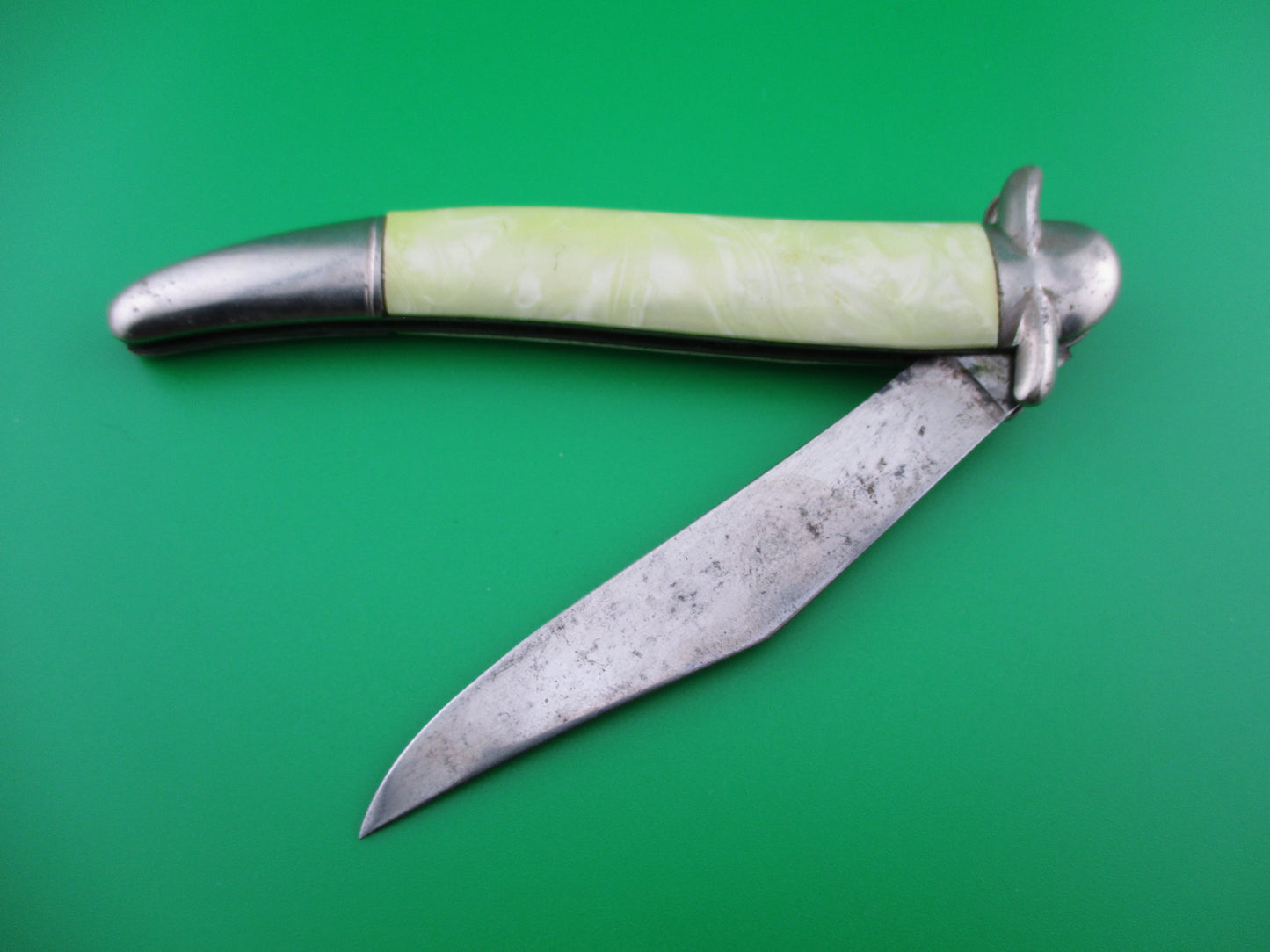 z Hammer Brand Imperial Toothpick Cracked Ice w/ finger guards switchblade