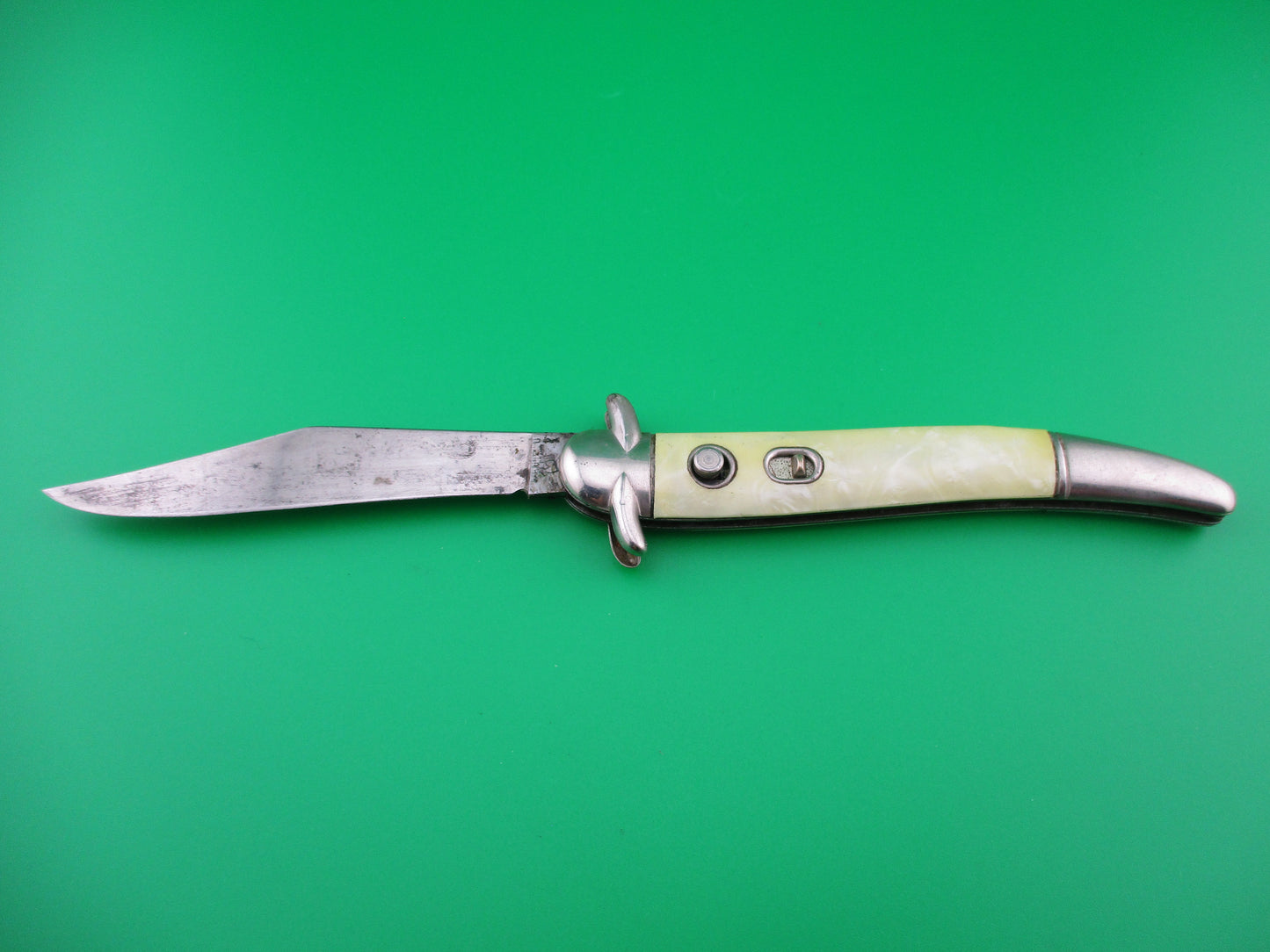 z Hammer Brand Imperial Toothpick Cracked Ice w/ finger guards switchblade