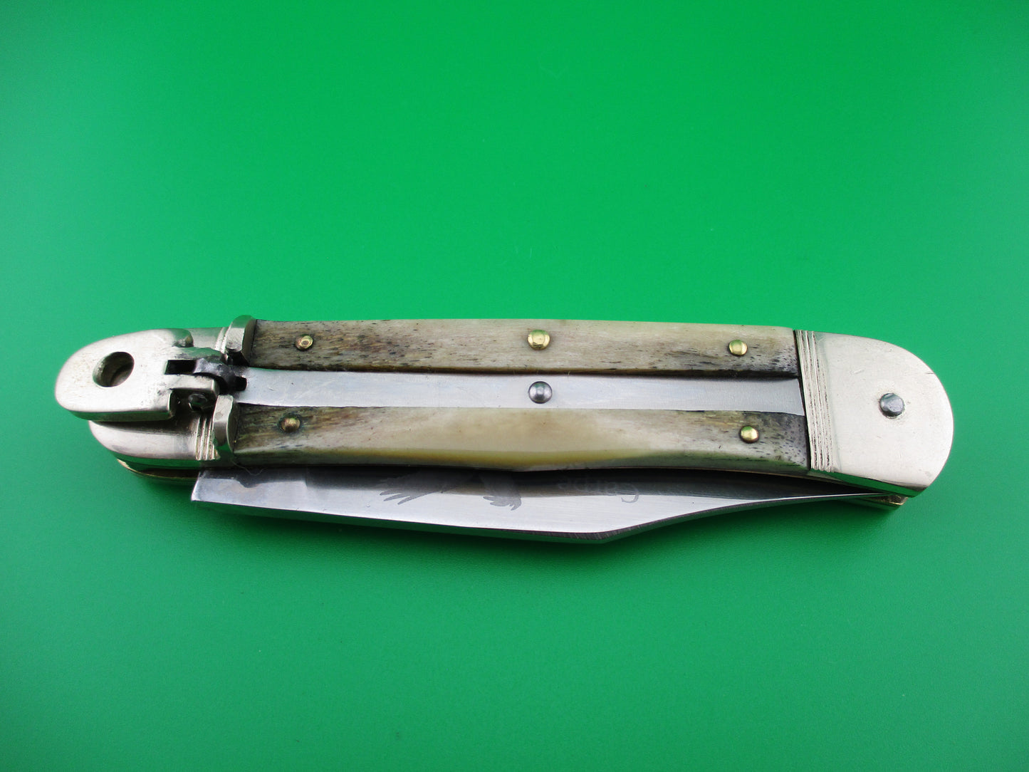 HUBERTUS CARPE DIEM Stag lever Limited Edition 1 of 100 automatic knife