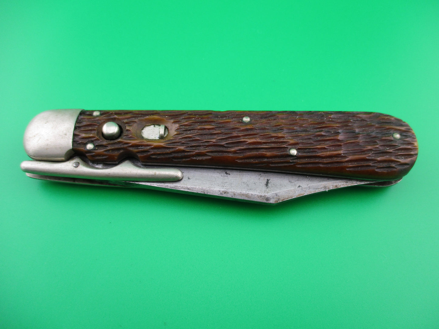 z SCHRADE CUT CO Hunter's Pride Folding Guard Bone Automatic knife