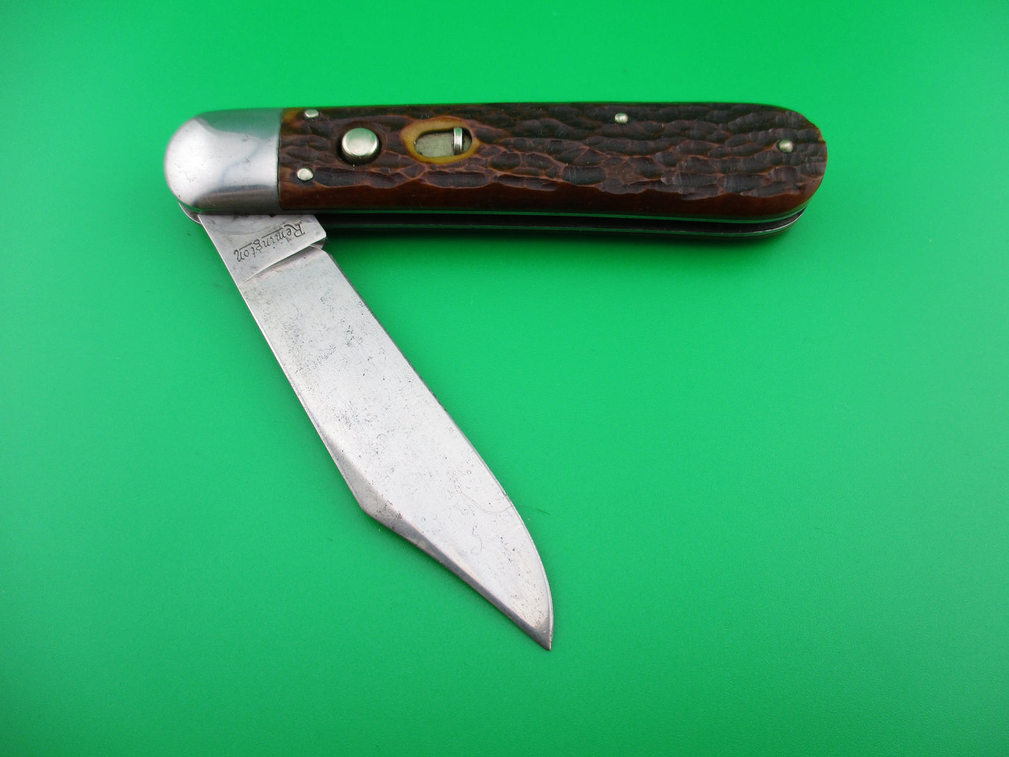 z REMINGTON 2303 Vintage Bone switchblade knife