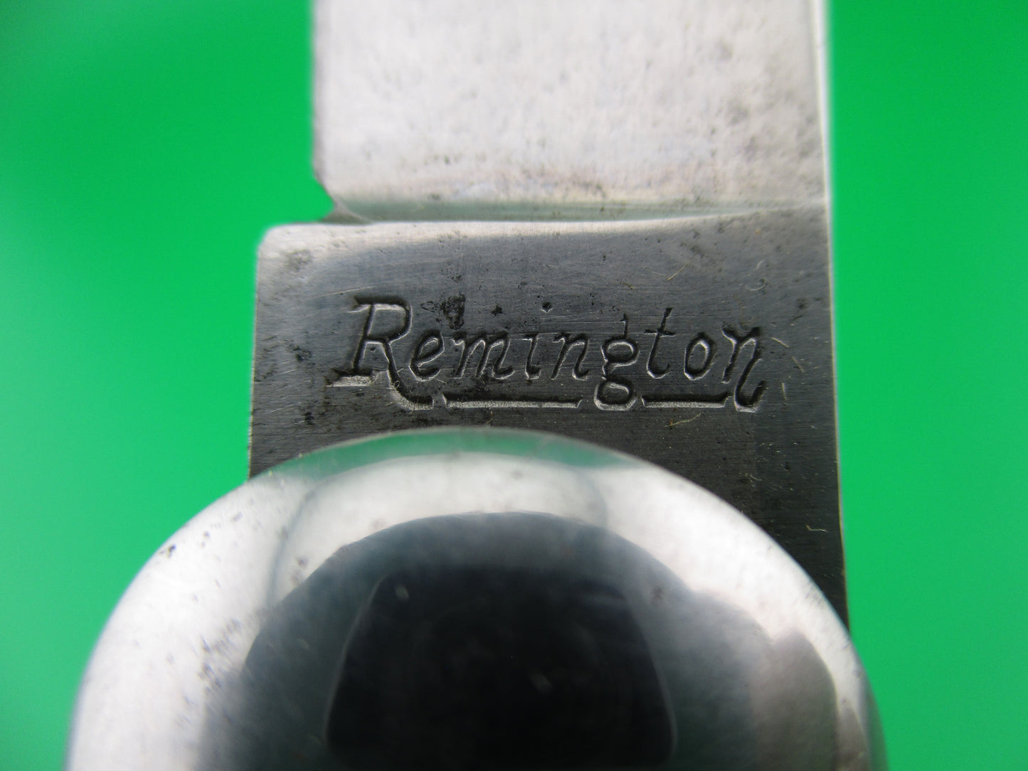 z REMINGTON 2303 Vintage Bone switchblade knife