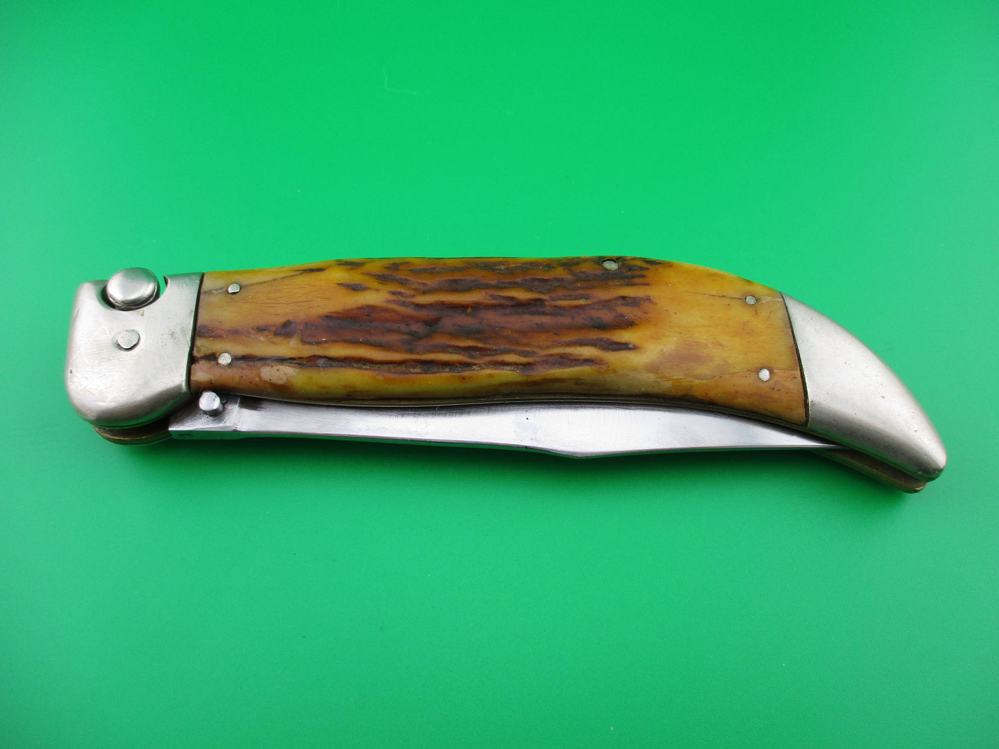 z KaBar Grizzly Stag Vintage #2179 switchblade knife
