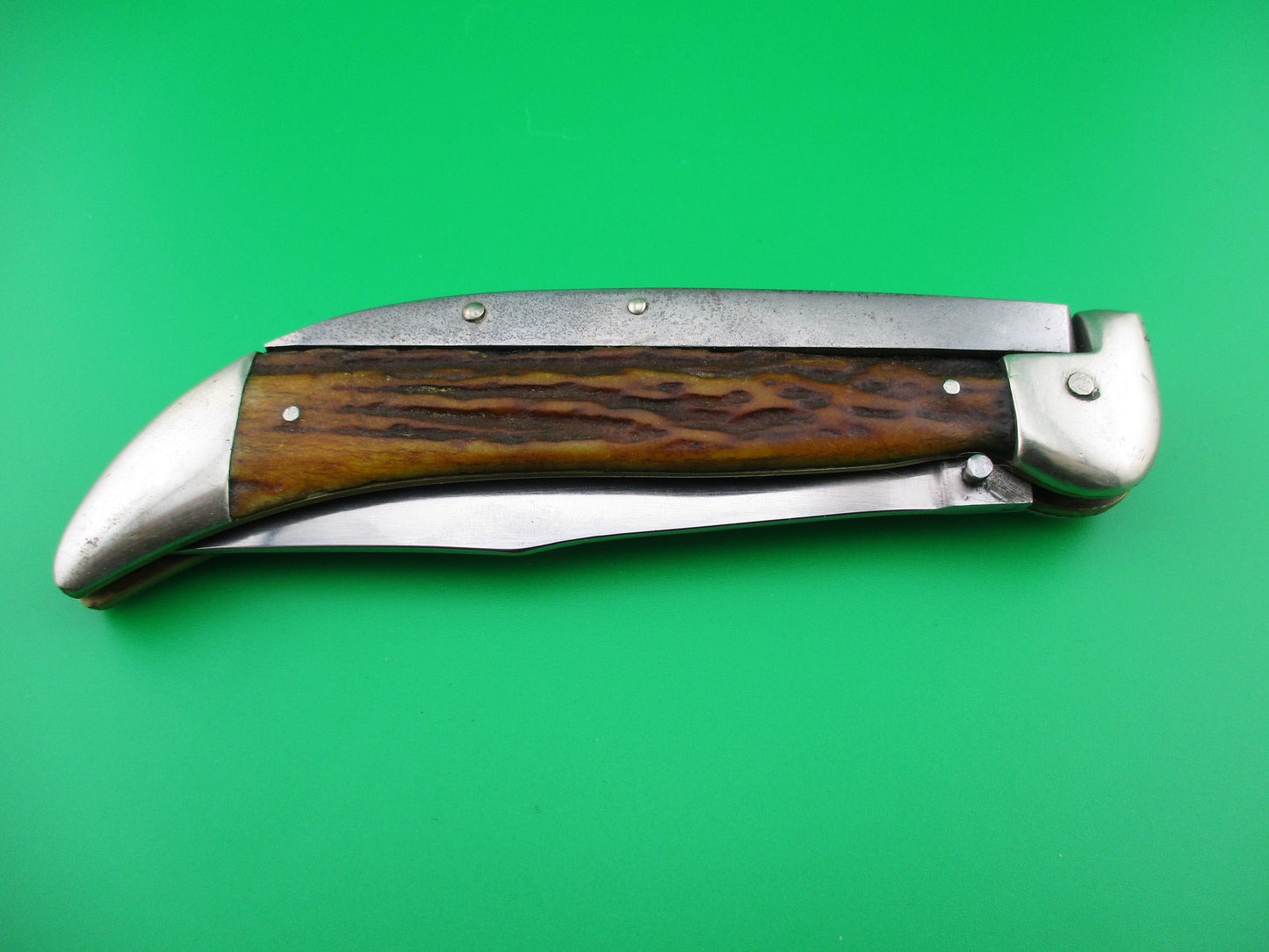 z KaBar Grizzly Stag Vintage #2179 switchblade knife