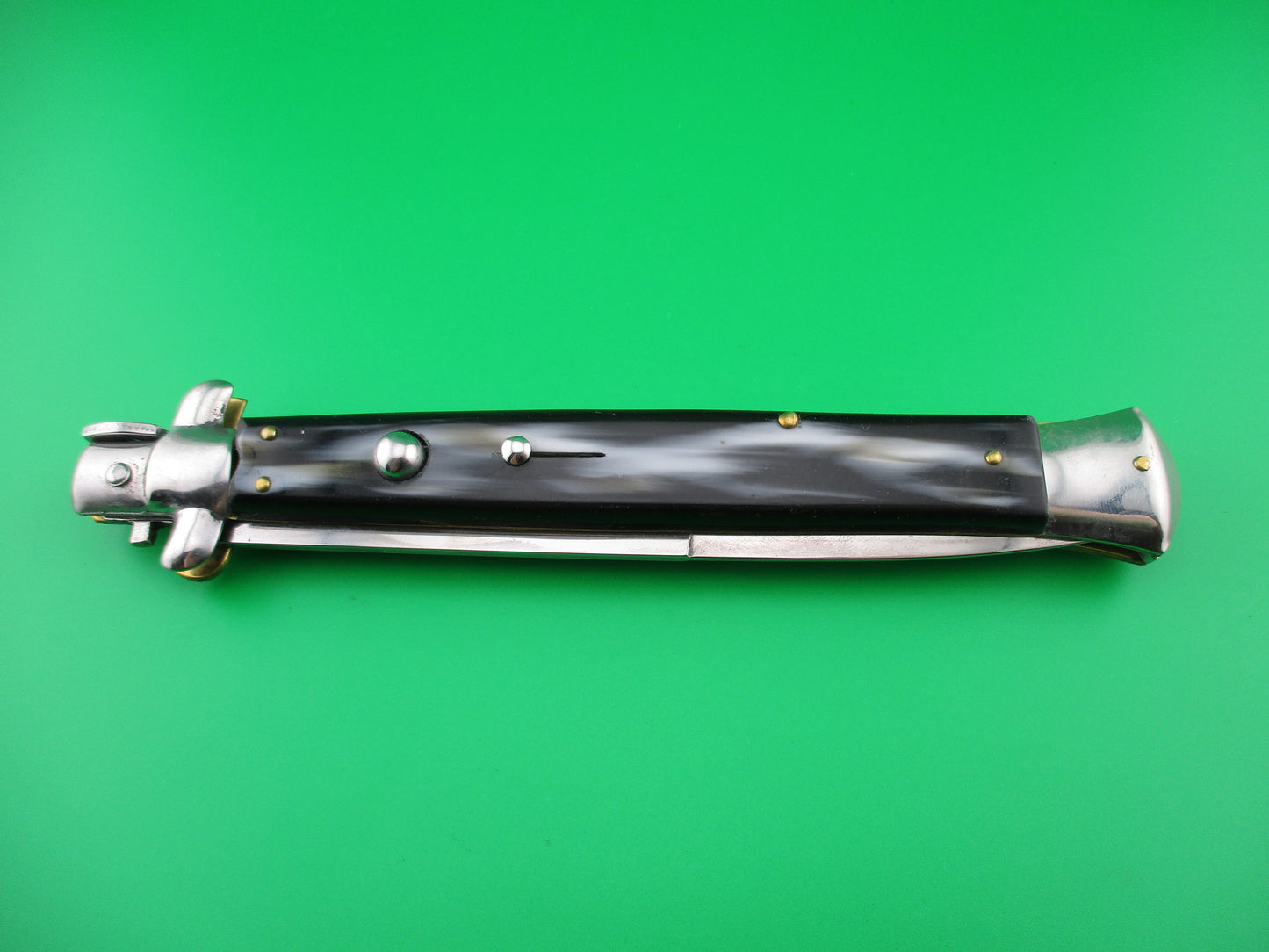 MADE IN ITALY 33cm Italian Swivel Bolster Stiletto Black streaked switchblade