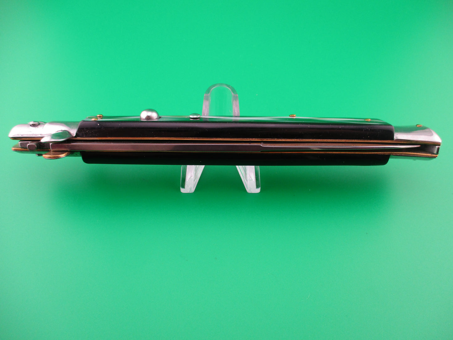 MADE IN ITALY 33cm Italian Swivel Bolster Stiletto Black streaked switchblade