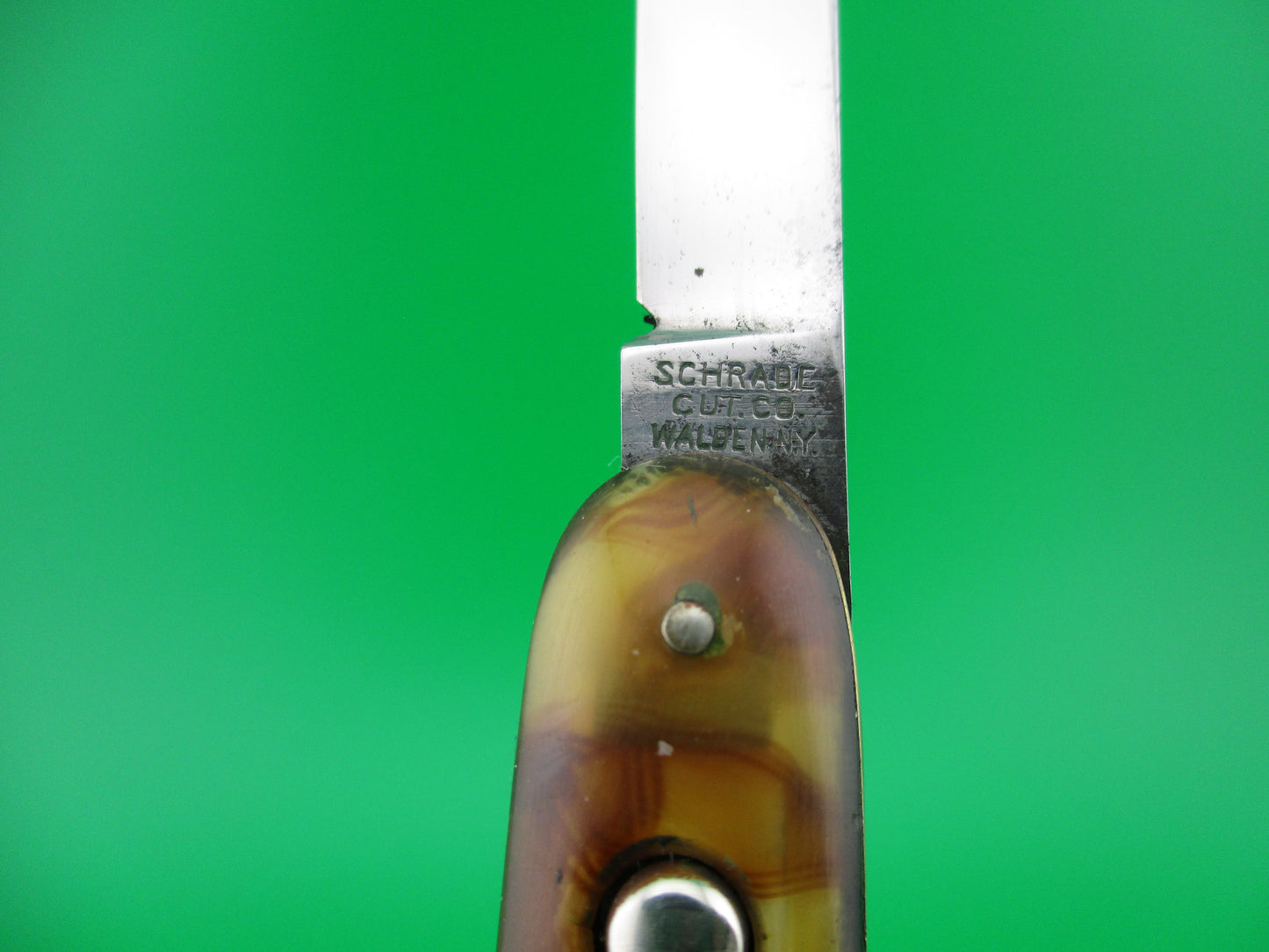 z SCHRADE CUT CO Medium Double Butter & Molasses Early switchblade knife