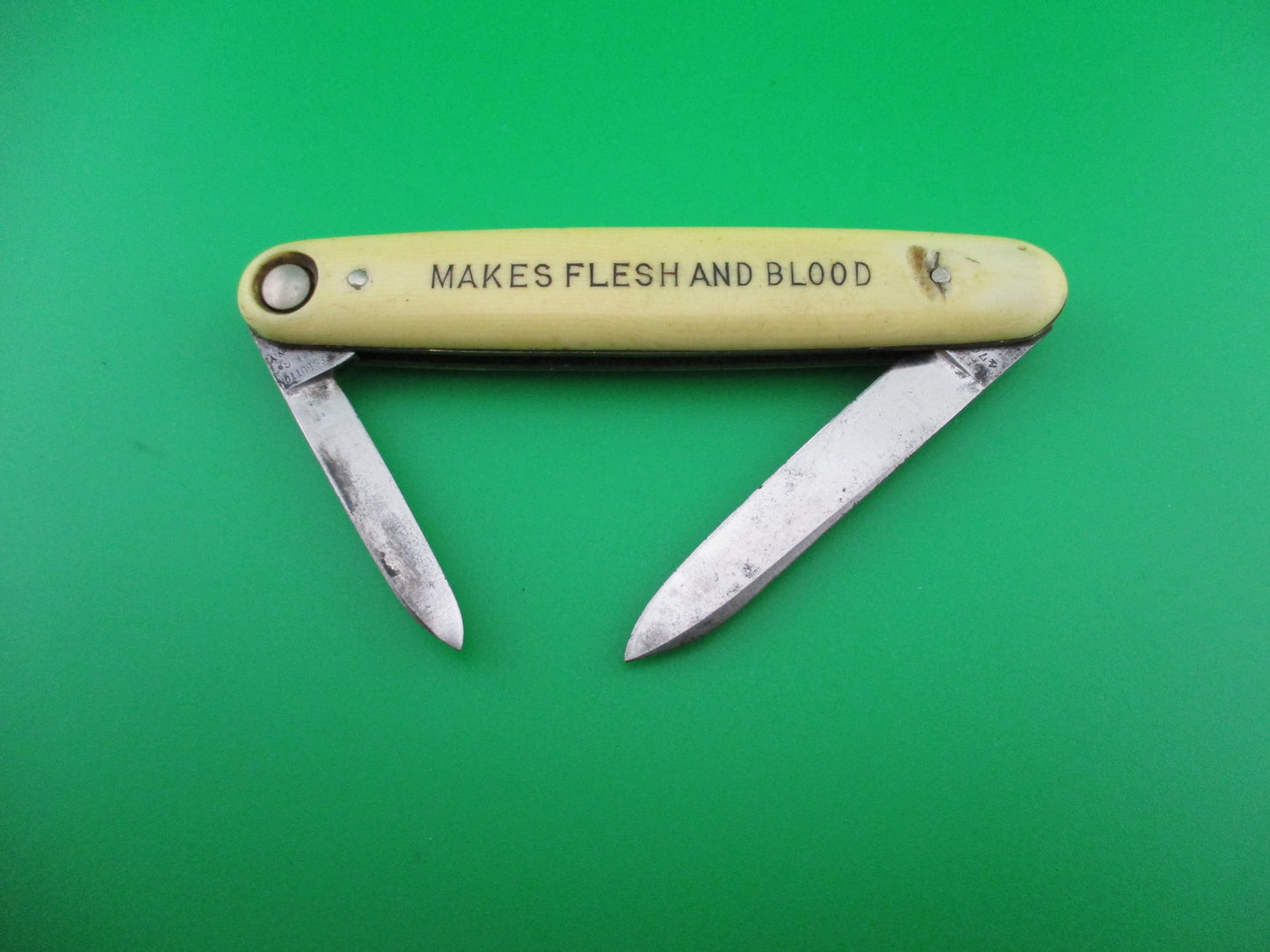 z Press Button Knife Co double Ivory Cell Johann Hoff antique switchblade knife