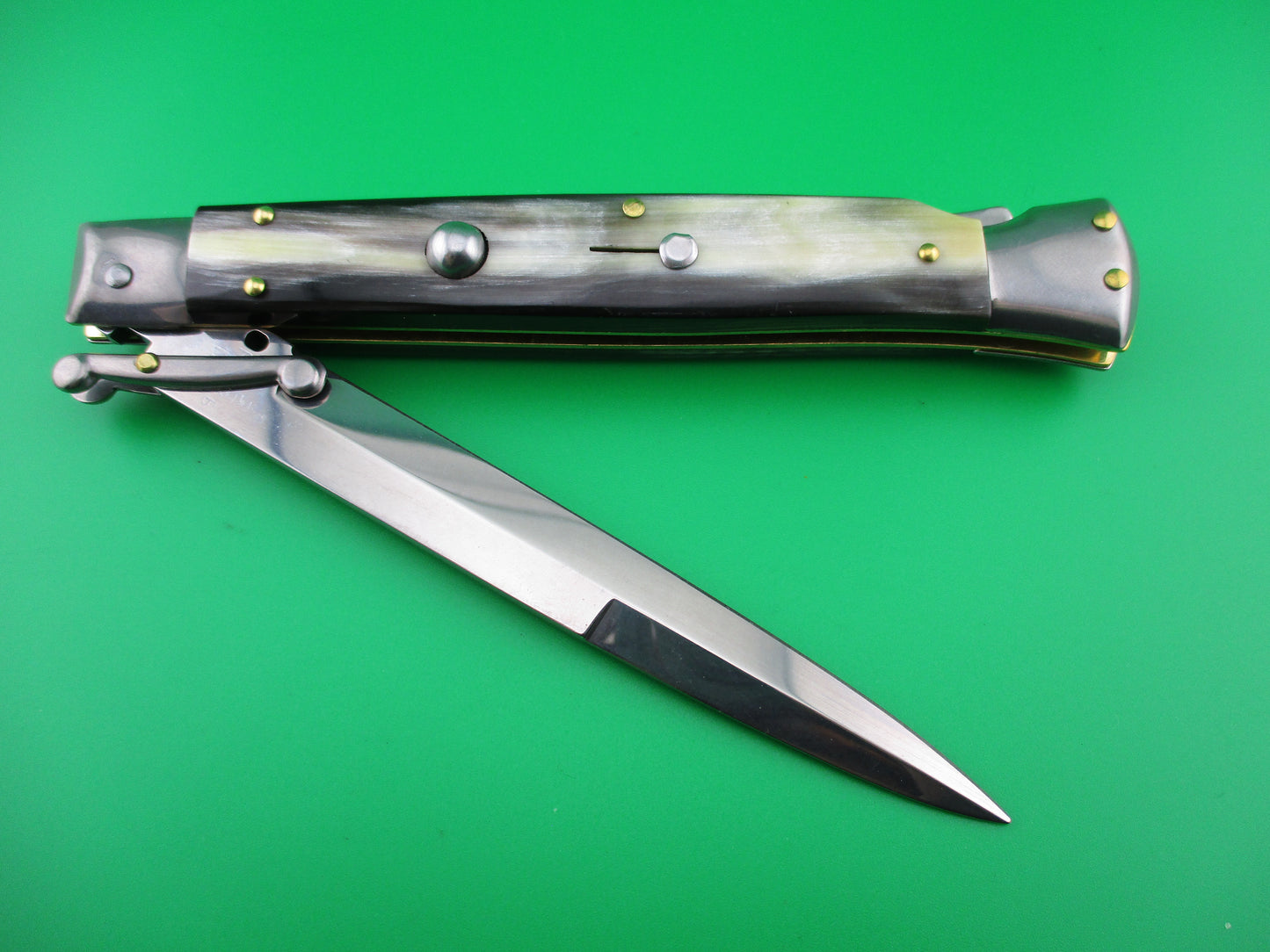 z FRANK B 28cm Swing Guard Brazilian horn automatic knife NEW