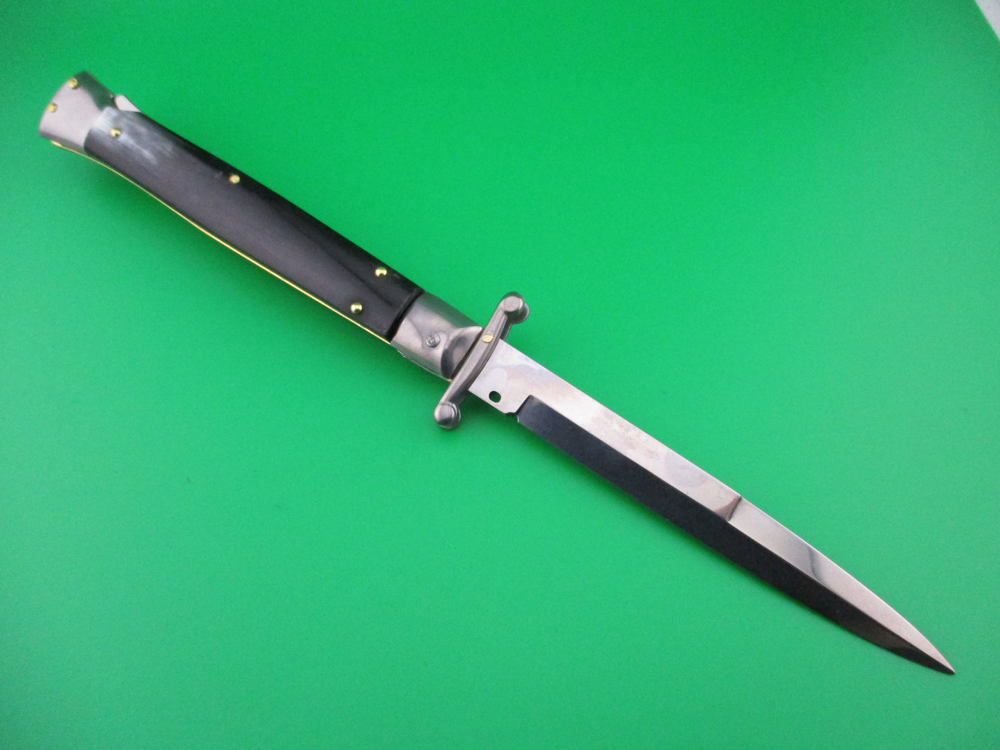 z FRANK B 28cm Swing Guard Brazilian horn automatic knife NEW
