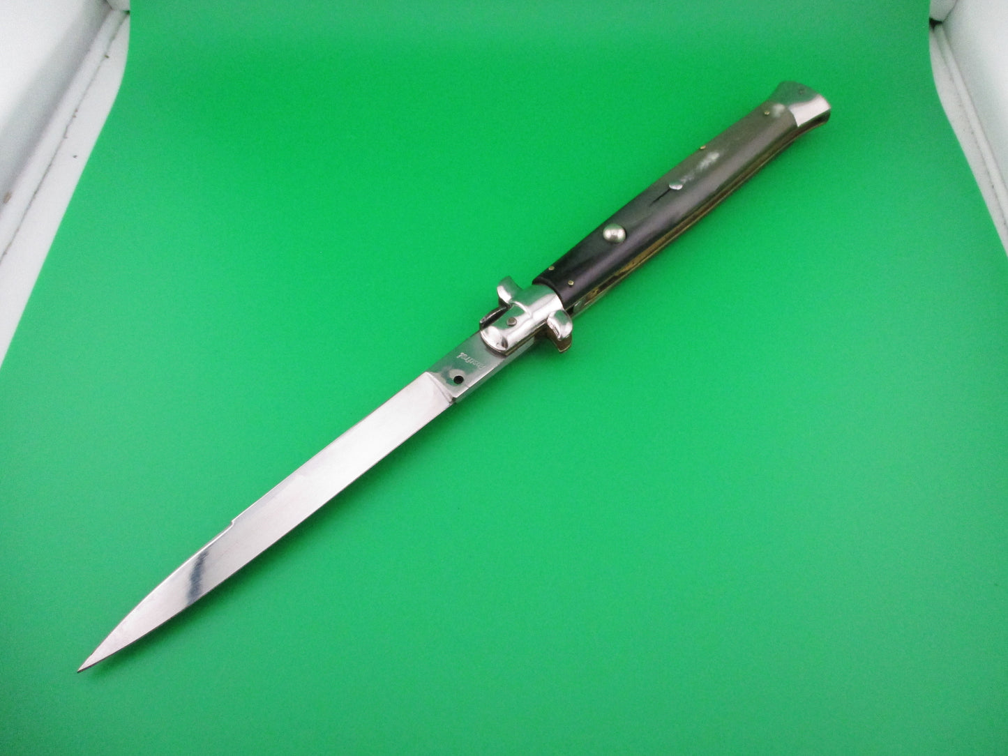 z Rostfrei (slant) 33cm Italian Late Transitional Stiletto switchblade knife
