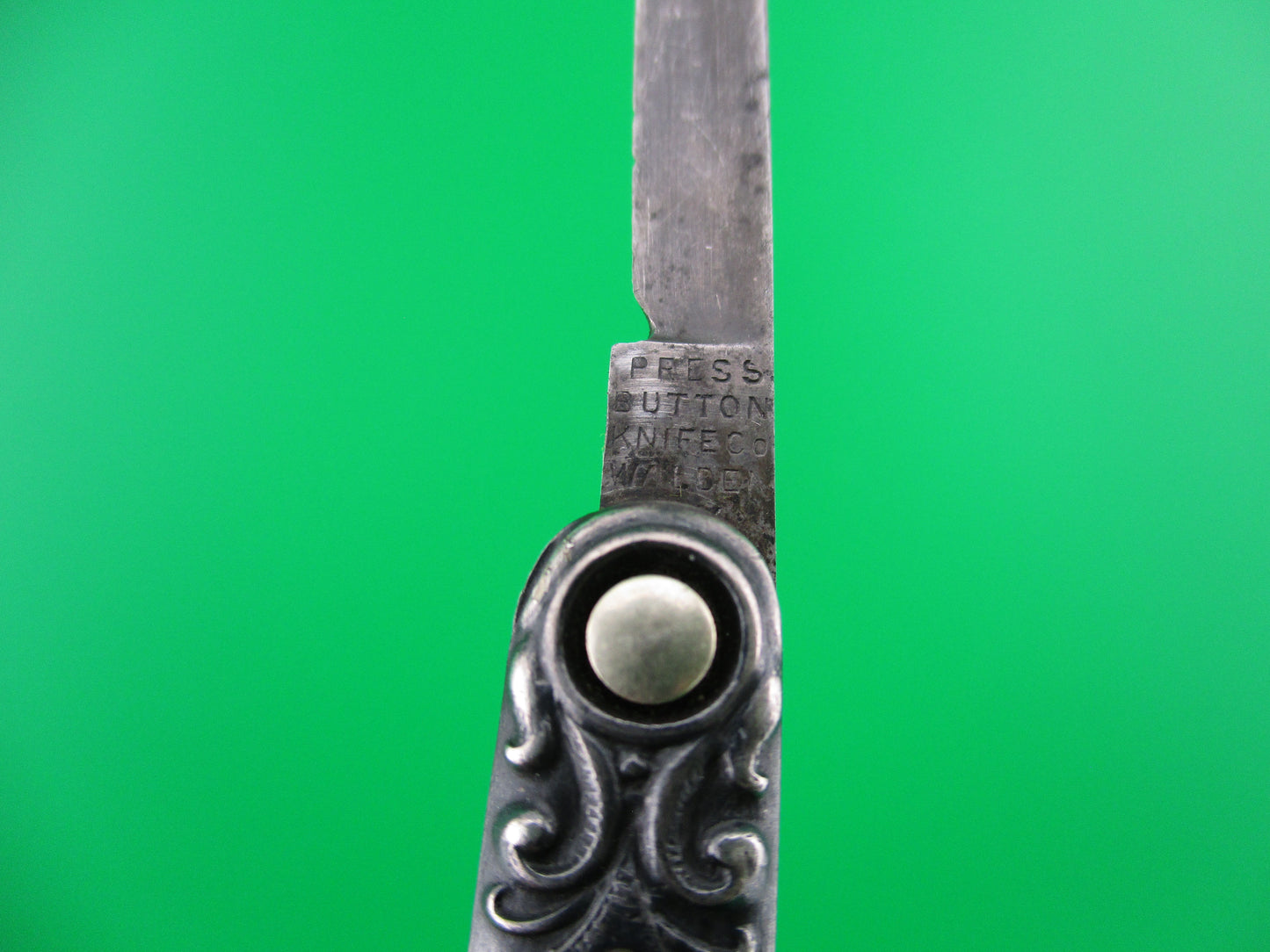 z PRESS BUTTON KNIFE CO small double Sterling Gothic antique switchblade knife
