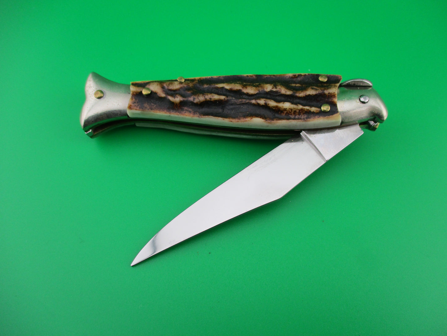 z ITALY 16cm Italian Fishtail Picklock Stag Red Dot automatic knife