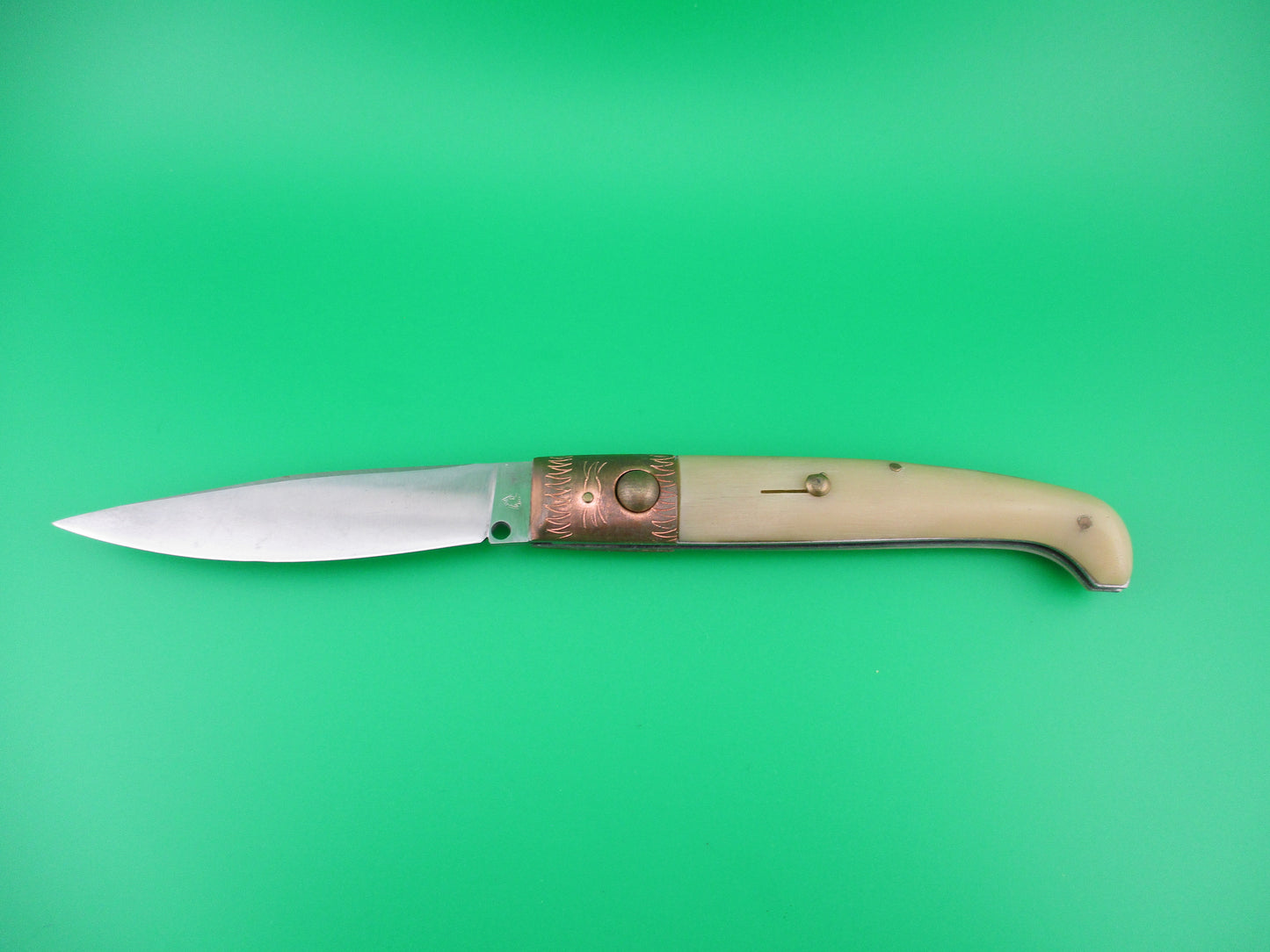 z Jndiana PATENT 21cm Pattada Italian Birds head switchblade knife