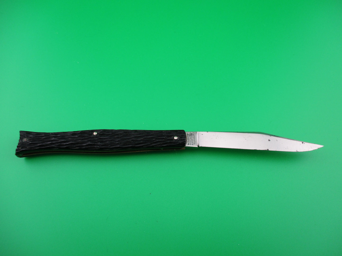 z Schrade Cut Co Fishtail Black Stagged Super Nice 1940s vintage switchblade knife.