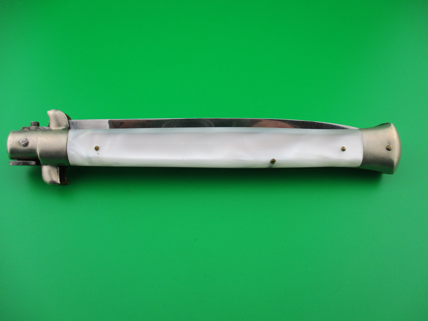 z Rostfrei (slant) 33cm Italian Transitional Pearlex Stiletto switchblade