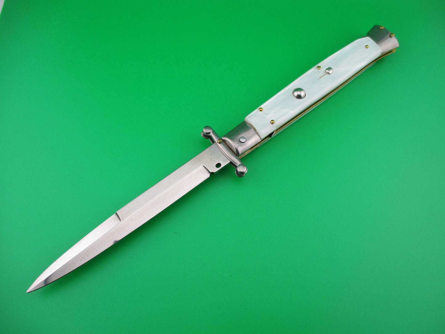 z FRANK B ITALY 28cm Italian Swing Guard Pearlex automatic knife