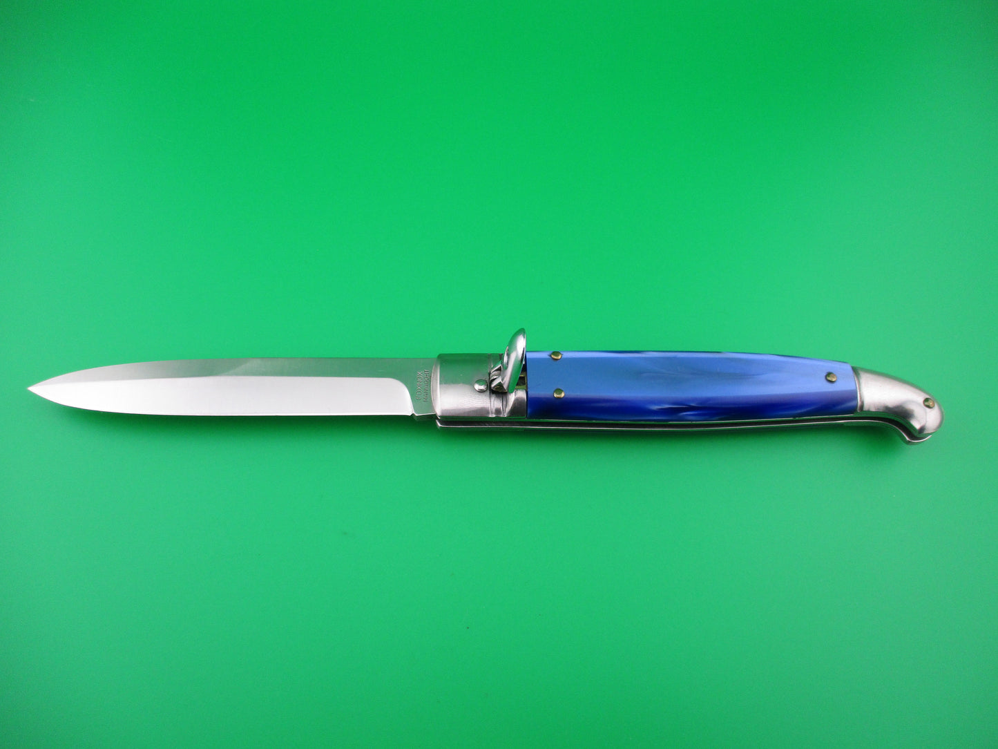 FOX INOX MANIAGO-IT 24cm Italian Birds Head Blue Pearlex switchblade