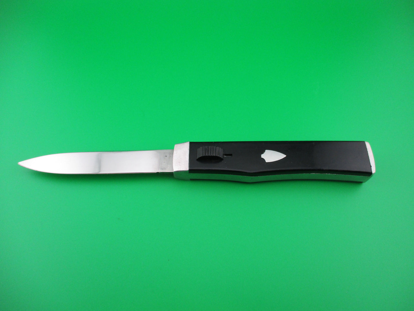 z Spanish 22cm OTF Black Vintage silver shield aluminum frame DA knife NOS