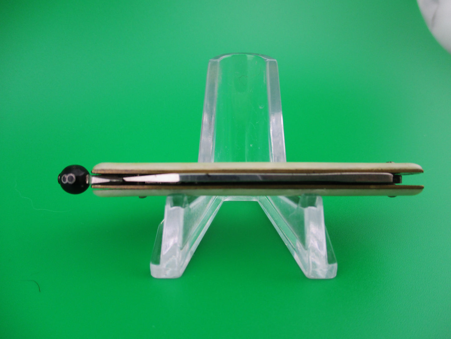 z Remington R17 Pullball Hi-Speed Gas advertising automatic knife