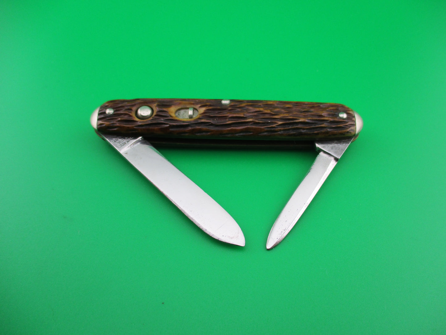 z Schrade Cut Co double Jigged bone tip bolsters automatic knife