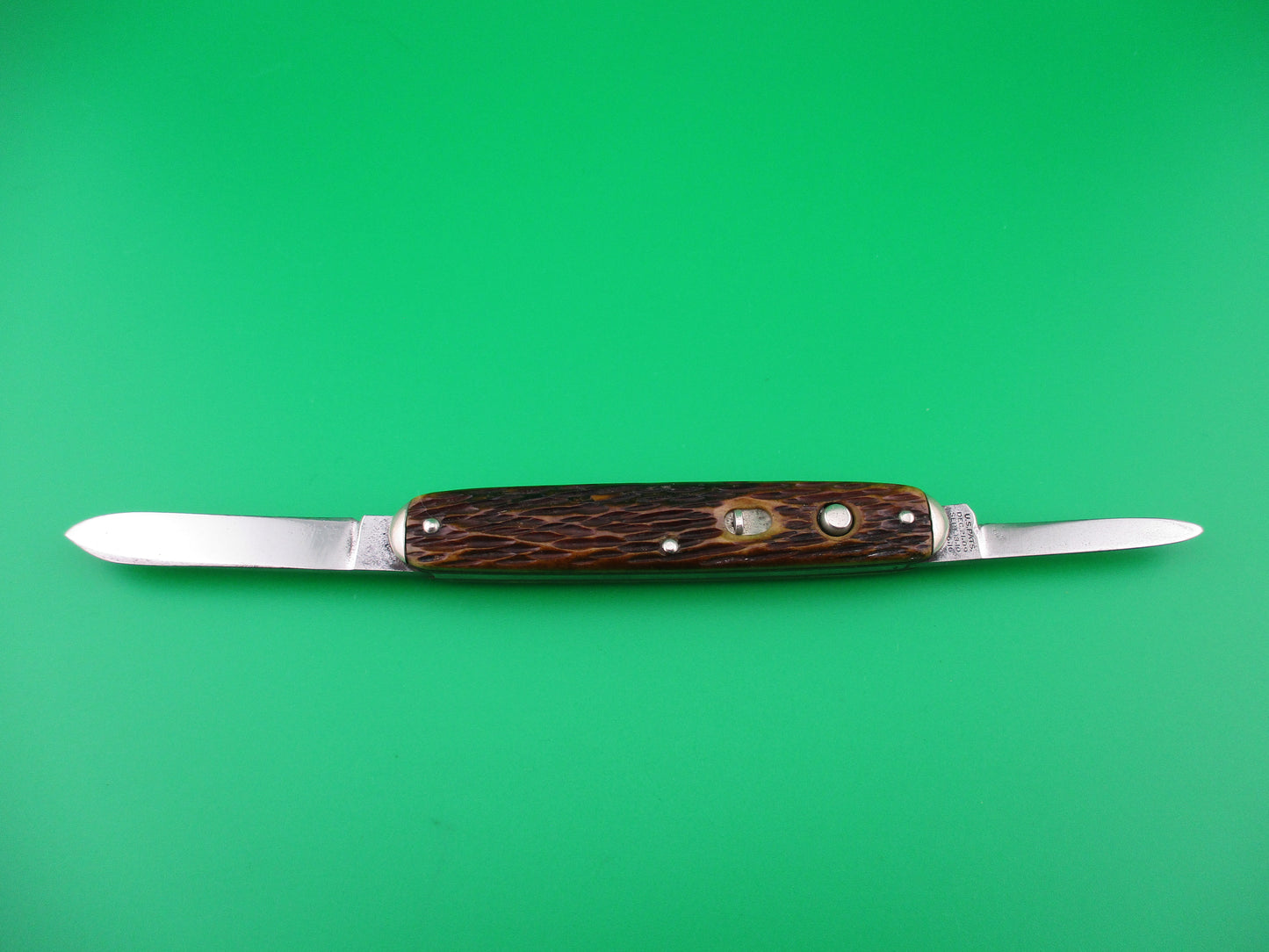 z Schrade Cut Co double Jigged bone tip bolsters automatic knife