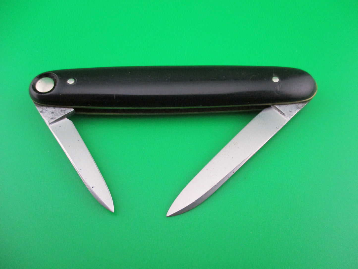 z Press Button Knife Co medium double Black switchblade knife
