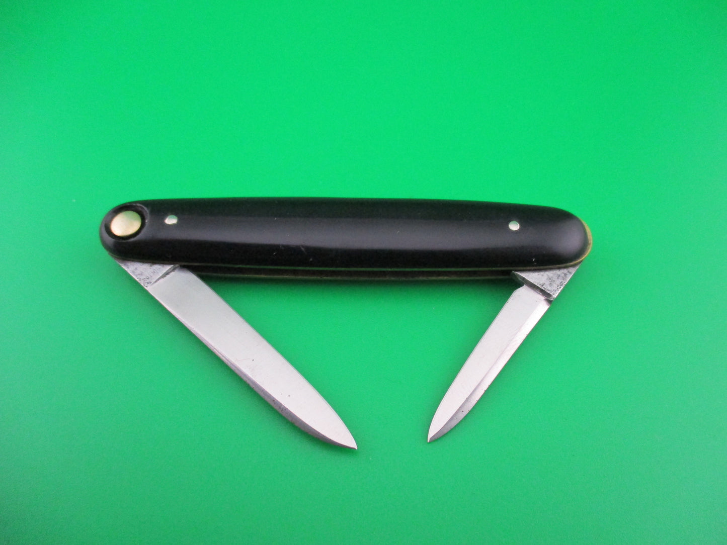z Press Button Knife Co medium double Black switchblade knife