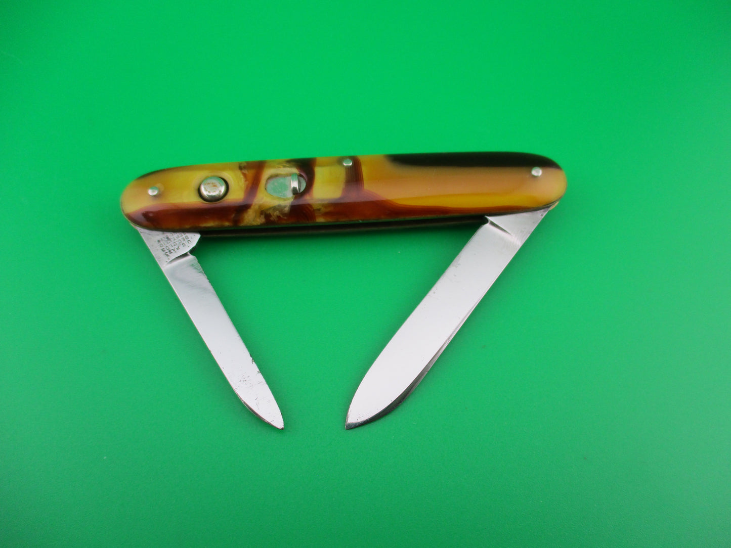 Schrade Cut Co Medium double Butter & Molasses switchblade knife