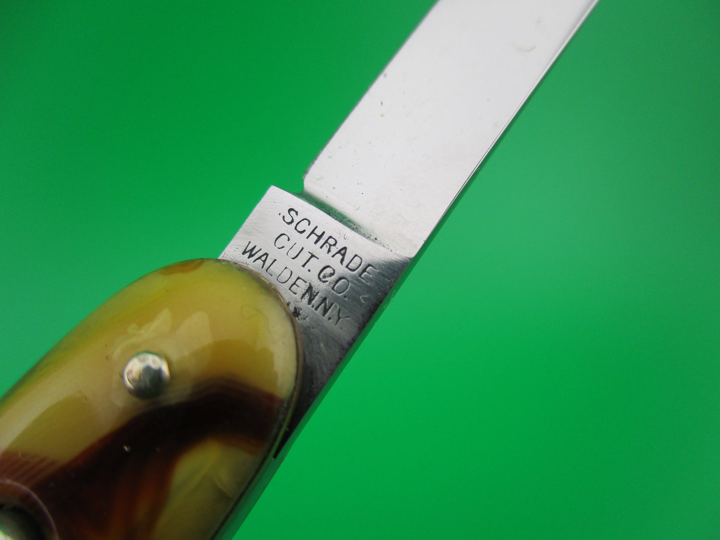 Schrade Cut Co Medium double Butter & Molasses switchblade knife