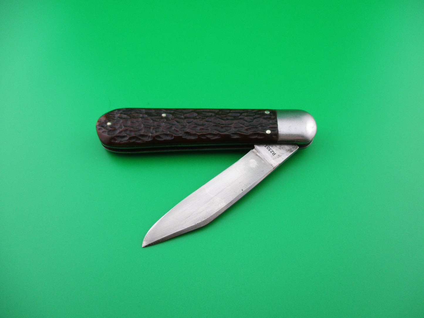 z REMINGTON 2303 Vintage 1940s Bone switchblade knife
