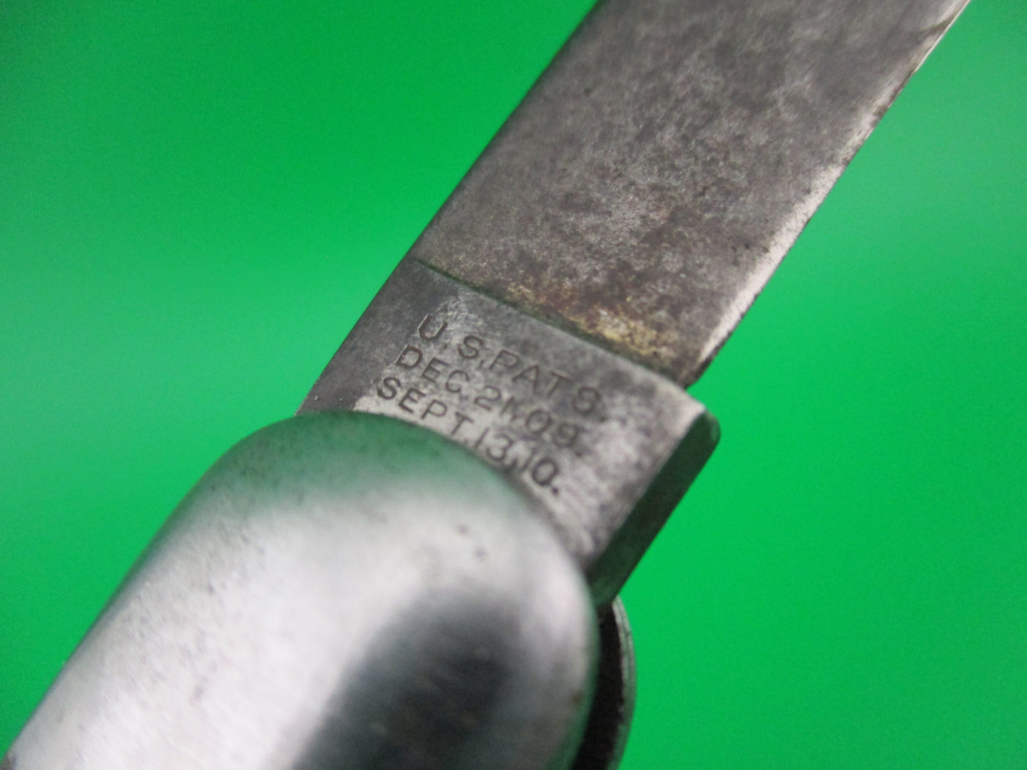 z SCHRADE CUT CO M2 Bone WWII Paratrooper Military issue switchblade knife