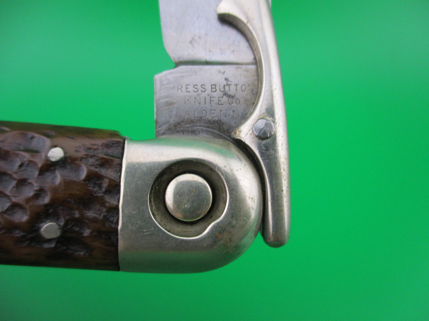 Press Button Knife Co Victor vintage switchblade