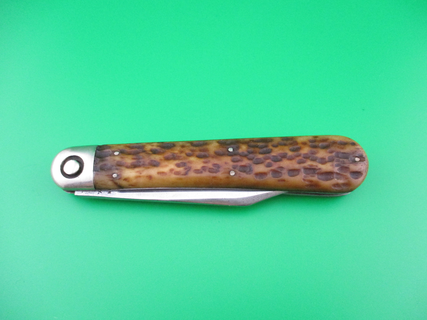 z Press Button Knife Co INVINCIBLE antique switchblade