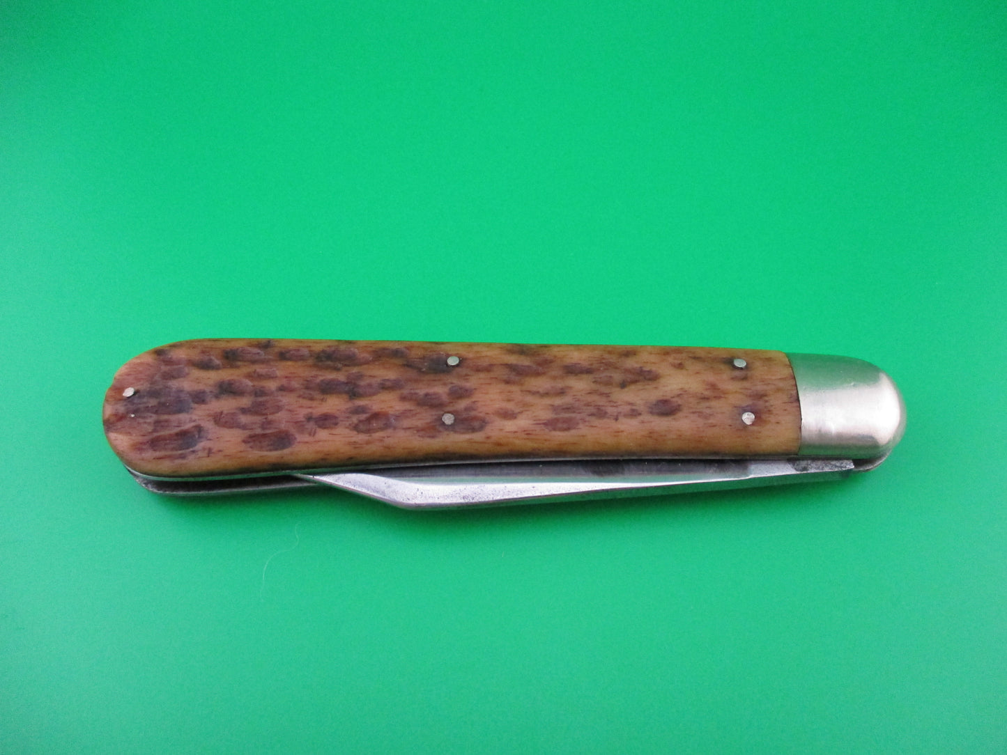 z Press Button Knife Co INVINCIBLE antique switchblade